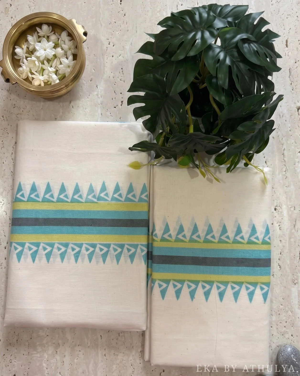 Mulloth Set Mundu With Aqua Blue and Lime Green Border