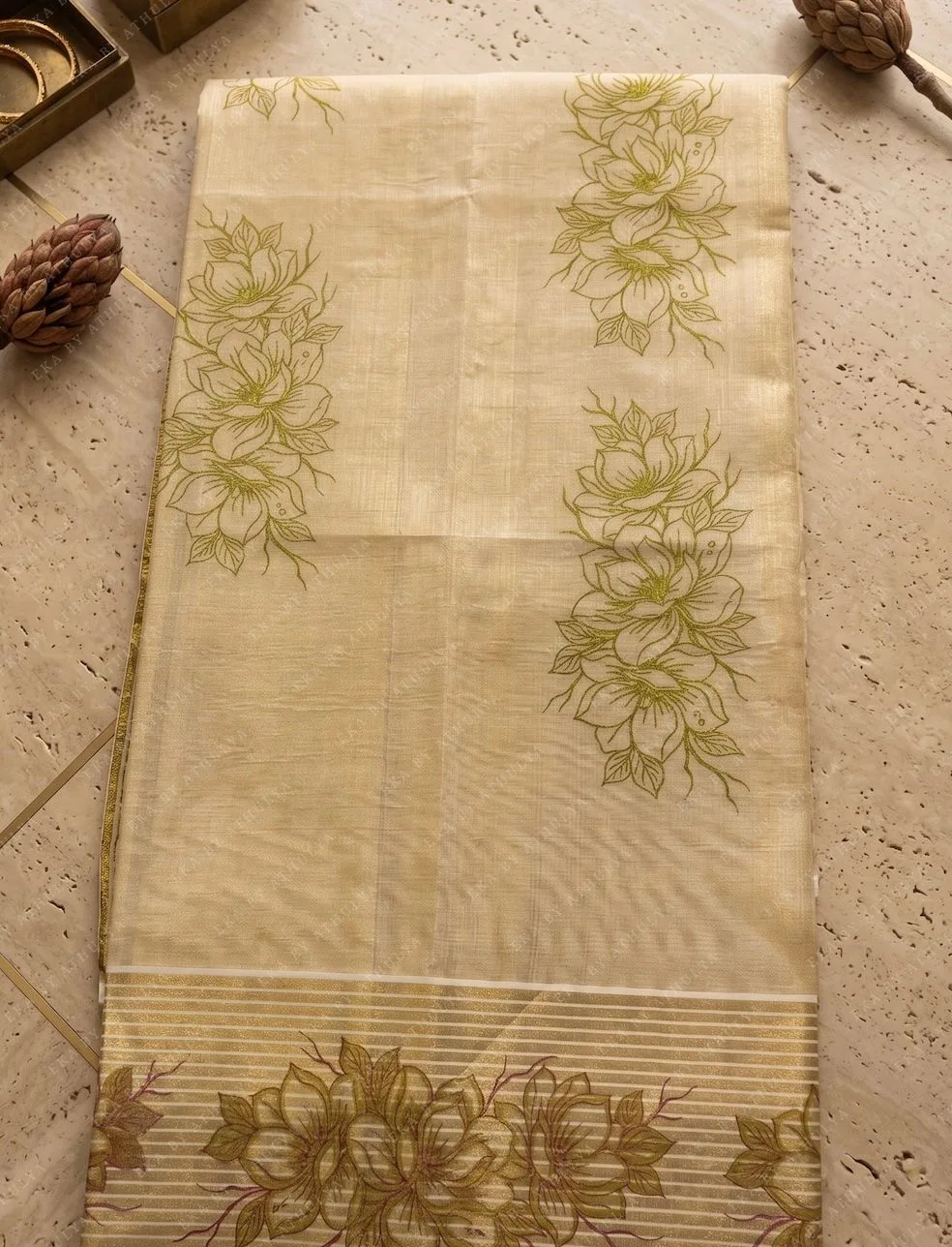 Fresh Green and Champagne Floral Kasavu Saree