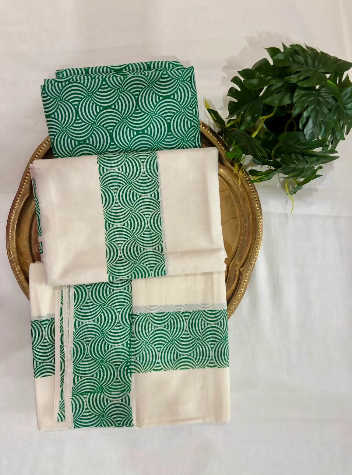 Pure Cotton Set Mundu with Green Border Pattern